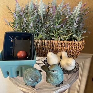 Pier 1 White Birds Wire Holder Salt and Pepper Katie Kime Ceramic Baskets Lot